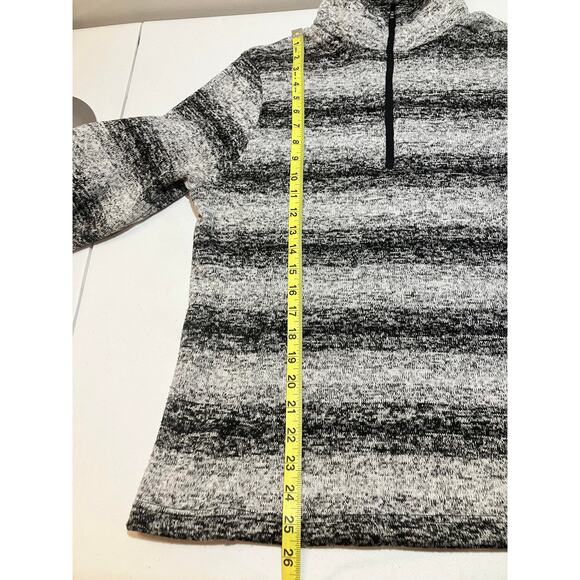 Lands' End 1/4 Zip Sherpa Black White Gray Ombre Stripe Pullover Sweater Size M - Picture 7 of 10